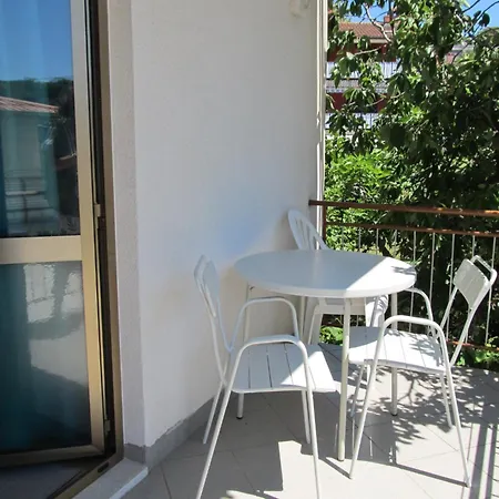 Vintage Guest Cerisnja - Hr-11059-05 By Interhome Apartment